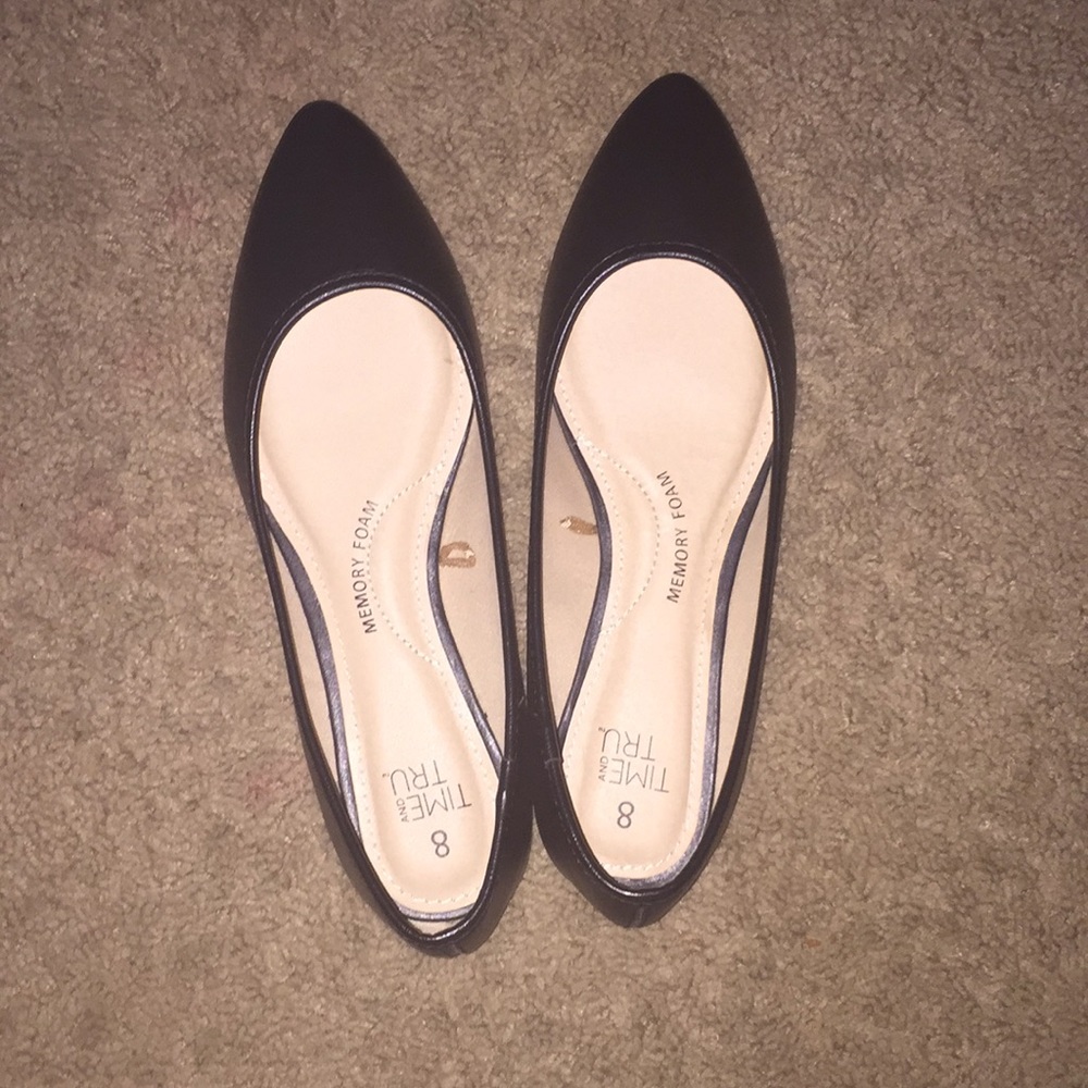 Girls flats